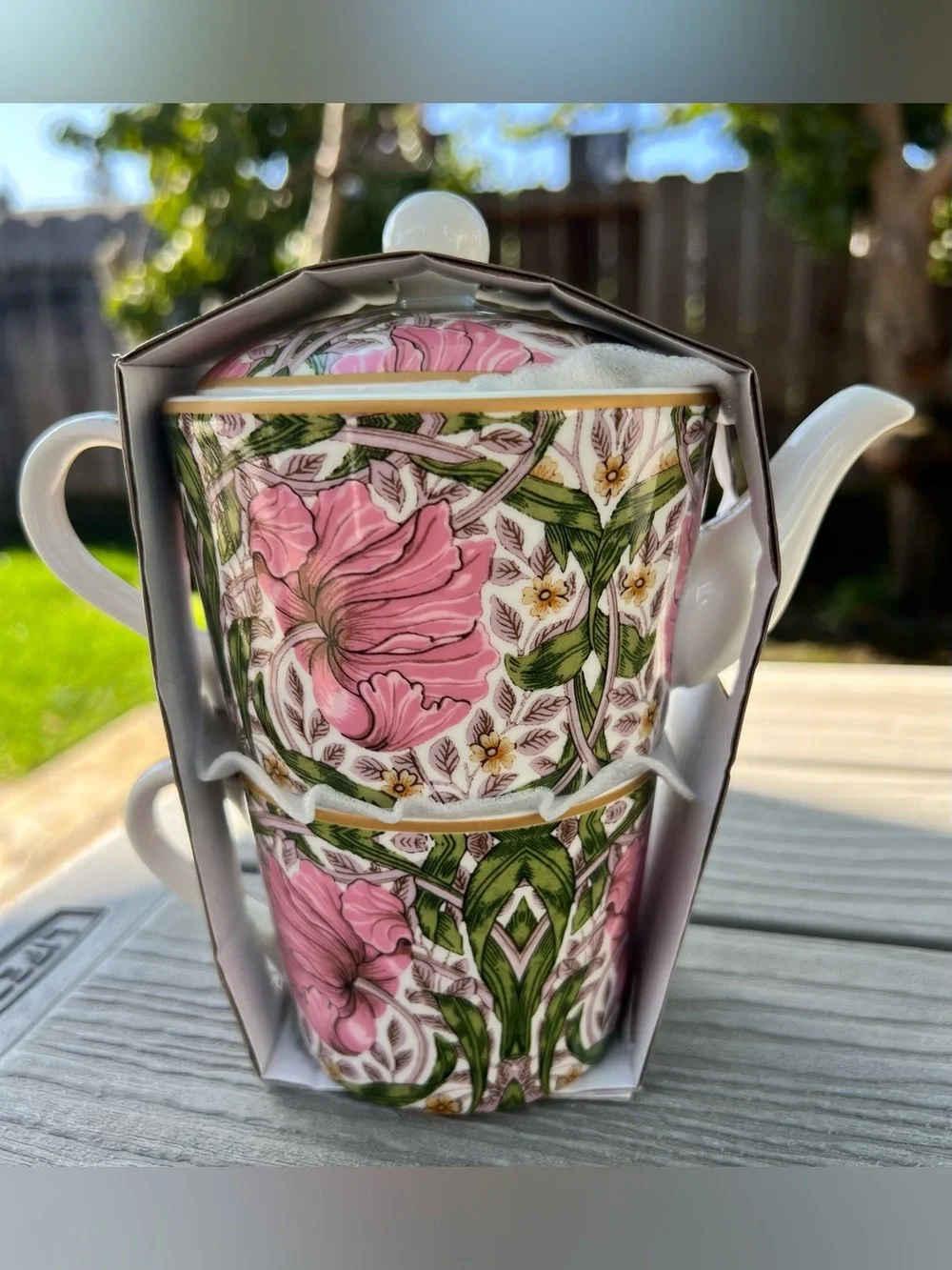 NWT rare Pimpernel fine china for one